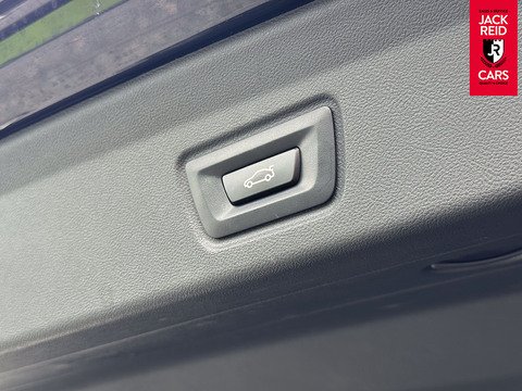 40 83.9kWh M Sport Gran Coupe 5dr Electric Auto eDrive (340 ps)