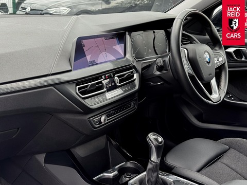 1.5 116d Sport Hatchback 5dr Diesel Manual Euro 6 (s/s) (116 ps)