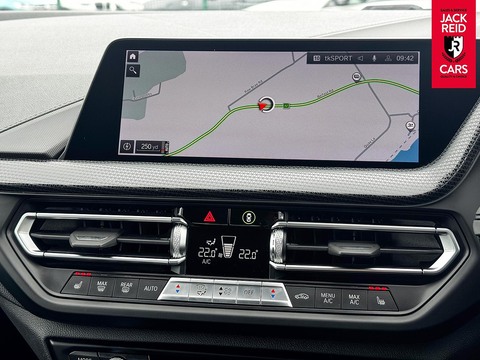 1.5 218i Sport (LCP) Saloon 4dr Petrol Manual Euro 6 (s/s) (136 ps)