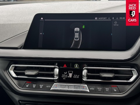 1.5 218i Sport (LCP) Saloon 4dr Petrol Manual Euro 6 (s/s) (136 ps)