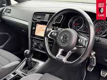 Volkswagen Golf TDI R-Line Edition 2.0 TDI R-Line Edition Hatchback 5dr Diesel Manual Euro 6 (s/s) (150 ps) 