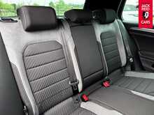 Volkswagen Golf TDI R-Line Edition 2.0 TDI R-Line Edition Hatchback 5dr Diesel Manual Euro 6 (s/s) (150 ps) 