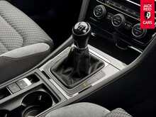 Volkswagen Golf TDI R-Line Edition 2.0 TDI R-Line Edition Hatchback 5dr Diesel Manual Euro 6 (s/s) (150 ps) 