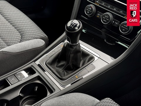 2.0 TDI R-Line Edition Hatchback 5dr Diesel Manual Euro 6 (s/s) (150 ps)