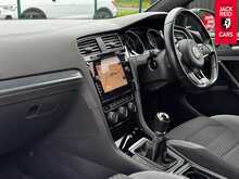 Volkswagen Golf TDI R-Line Edition 2.0 TDI R-Line Edition Hatchback 5dr Diesel Manual Euro 6 (s/s) (150 ps) 