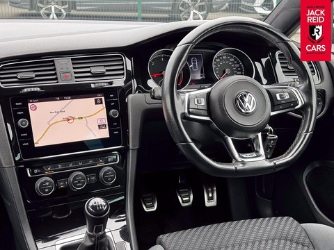 2.0 TDI R-Line Edition Hatchback 5dr Diesel Manual Euro 6 (s/s) (150 ps)