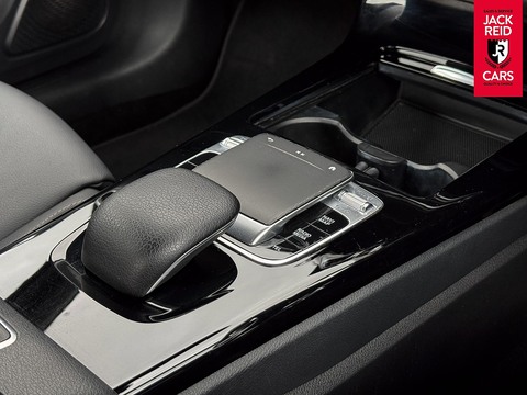 1.3 A180 Sport Hatchback 5dr Petrol 7G-DCT Euro 6 (s/s) (136 ps)