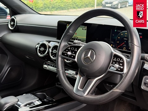 1.3 A180 Sport Hatchback 5dr Petrol 7G-DCT Euro 6 (s/s) (136 ps)