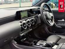 Mercedes-Benz A Class A180 Sport 1.3 A180 Sport Hatchback 5dr Petrol 7G-DCT Euro 6 (s/s) (136 ps) 