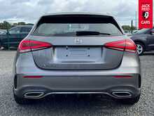 Mercedes-Benz A Class A180d AMG Line 1.5 A180d AMG Line Hatchback 5dr Diesel 7G-DCT Euro 6 (s/s) (116 ps) 