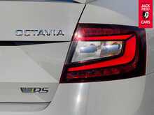 Skoda Octavia TSI vRS 2.0 TSI GPF vRS Hatchback 5dr Petrol Manual Euro 6 (s/s) (245 ps) 