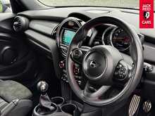 MINI Hatch Cooper Sport 1.5 Cooper Sport Hatchback 5dr Petrol Manual Euro 6 (s/s) (136 ps) 