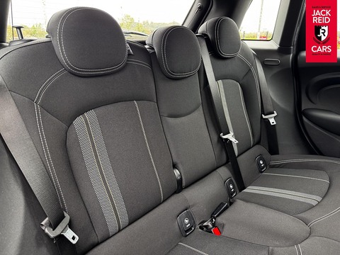 1.5 Cooper Sport Hatchback 5dr Petrol Manual Euro 6 (s/s) (136 ps)