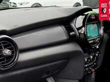 MINI Hatch Cooper Sport 1.5 Cooper Sport Hatchback 5dr Petrol Manual Euro 6 (s/s) (136 ps) 