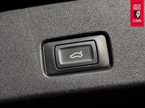 35 S line SUV 5dr Electric Auto 55kWh (170 ps)