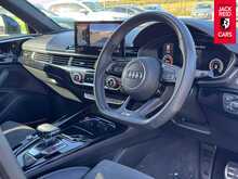 Audi A4 TFSI Black Edition 2.0 TFSI 35 Black Edition Saloon 4dr Petrol S Tronic Euro 6 (s/s) (150 ps) 