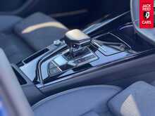 Audi A4 TFSI Black Edition 2.0 TFSI 35 Black Edition Saloon 4dr Petrol S Tronic Euro 6 (s/s) (150 ps) 