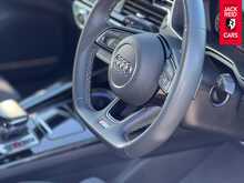 Audi A4 TFSI Black Edition 2.0 TFSI 35 Black Edition Saloon 4dr Petrol S Tronic Euro 6 (s/s) (150 ps) 