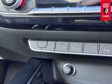 Audi A4 TFSI Black Edition 2.0 TFSI 35 Black Edition Saloon 4dr Petrol S Tronic Euro 6 (s/s) (150 ps) 