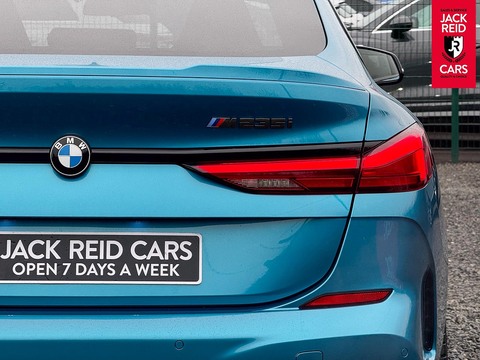 2.0 M235i Saloon 4dr Petrol Auto xDrive Euro 6 (s/s) (306 ps)