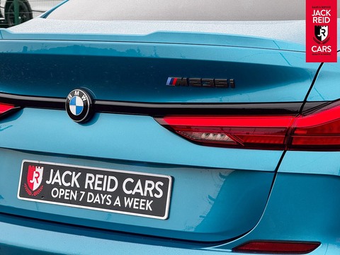 2.0 M235i Saloon 4dr Petrol Auto xDrive Euro 6 (s/s) (306 ps)