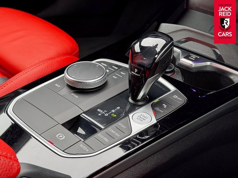 2.0 M235i Saloon 4dr Petrol Auto xDrive Euro 6 (s/s) (306 ps)