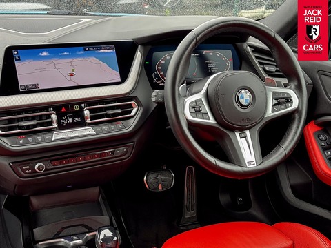 2.0 M235i Saloon 4dr Petrol Auto xDrive Euro 6 (s/s) (306 ps)