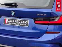 BMW 3 Series 318d MHT M Sport 2.0 318d MHT M Sport Touring 5dr Diesel Hybrid Auto Euro 6 (s/s) (150 ps) 