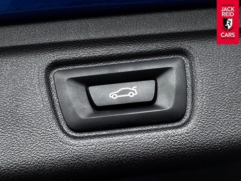 2.0 318d MHT M Sport Touring 5dr Diesel Hybrid Auto Euro 6 (s/s) (150 ps)