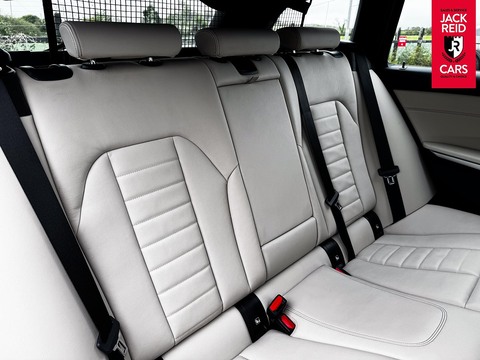 2.0 318d MHT M Sport Touring 5dr Diesel Hybrid Auto Euro 6 (s/s) (150 ps)