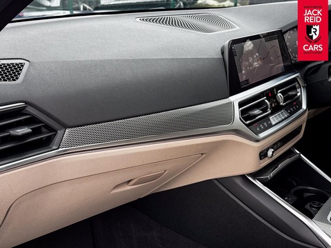 2.0 318d MHT M Sport Touring 5dr Diesel Hybrid Auto Euro 6 (s/s) (150 ps)