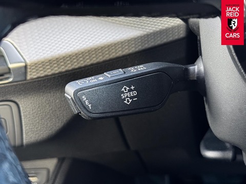 1.0 TFSI 30 Sport SUV 5dr Petrol Manual Euro 6 (s/s) (110 ps)