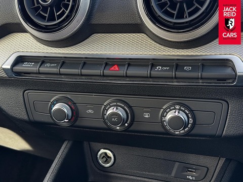 1.0 TFSI 30 Sport SUV 5dr Petrol Manual Euro 6 (s/s) (110 ps)