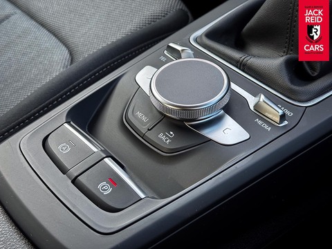 1.0 TFSI 30 Sport SUV 5dr Petrol Manual Euro 6 (s/s) (110 ps)