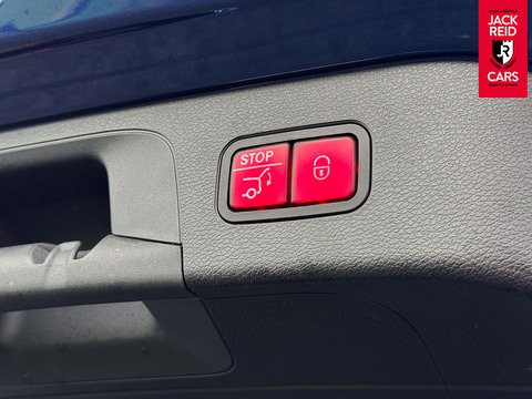 EQC 400 80kWh AMG Line SUV 5dr Electric Auto 4MATIC (408 ps)