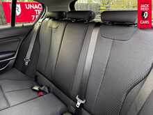BMW 1 Series 118i SE Business 1.5 118i SE Business Hatchback 5dr Petrol Auto Euro 6 (s/s) (136 ps) 