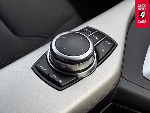 1.5 118i SE Business Hatchback 5dr Petrol Auto Euro 6 (s/s) (136 ps)