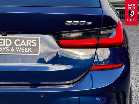 2.0 330e 12kWh M Sport Pro Edition Touring 5dr Petrol Plug-in Hybrid Auto xDrive Euro 6 (s/s) (292 ps)