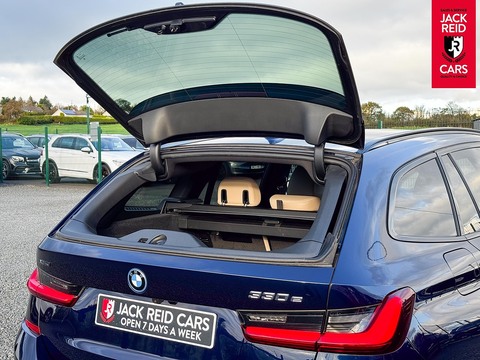 2.0 330e 12kWh M Sport Pro Edition Touring 5dr Petrol Plug-in Hybrid Auto xDrive Euro 6 (s/s) (292 ps)