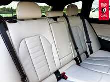 BMW 3 Series 330e M Sport Pro Edition 2.0 330e 12kWh M Sport Pro Edition Touring 5dr Petrol Plug-in Hybrid Auto xDrive Euro 6 (s/s) (292 ps) 