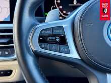 BMW 3 Series 330e M Sport Pro Edition 2.0 330e 12kWh M Sport Pro Edition Touring 5dr Petrol Plug-in Hybrid Auto xDrive Euro 6 (s/s) (292 ps) 