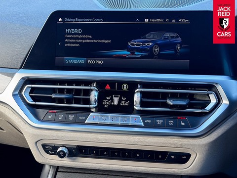 2.0 330e 12kWh M Sport Pro Edition Touring 5dr Petrol Plug-in Hybrid Auto xDrive Euro 6 (s/s) (292 ps)