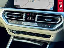 BMW 3 Series 330e M Sport Pro Edition 2.0 330e 12kWh M Sport Pro Edition Touring 5dr Petrol Plug-in Hybrid Auto xDrive Euro 6 (s/s) (292 ps) 