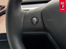 Tesla Model Y Long Range (Dual Motor) Long Range SUV 5dr Electric Auto 4WDE (384 bhp) 