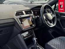 Volkswagen Tiguan Allspace TSI R-Line 1.5 TSI R-Line SUV 5dr Petrol DSG Euro 6 (s/s) (150 ps) 