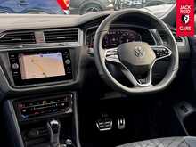 Volkswagen Tiguan Allspace TSI R-Line 1.5 TSI R-Line SUV 5dr Petrol DSG Euro 6 (s/s) (150 ps) 