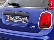 MINI Hatch Cooper Sport 1.5 Cooper Sport Hatchback 5dr Petrol Steptronic Euro 6 (s/s) (136 ps) 
