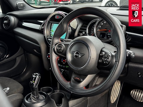 1.5 Cooper Sport Hatchback 5dr Petrol Steptronic Euro 6 (s/s) (136 ps)