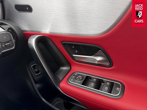 1.3 CLA200 AMG Line Coupe 4dr Petrol 7G-DCT Euro 6 (s/s) (163 ps)