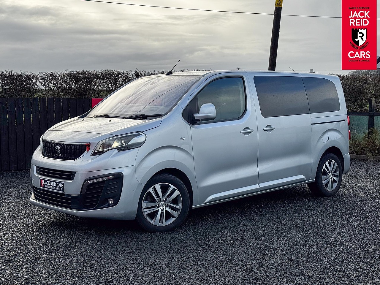 Peugeot 2.0 BlueHDi Allure Standard MPV 5dr Diesel Manual MWB Euro 6 (s/s) (150 ps)